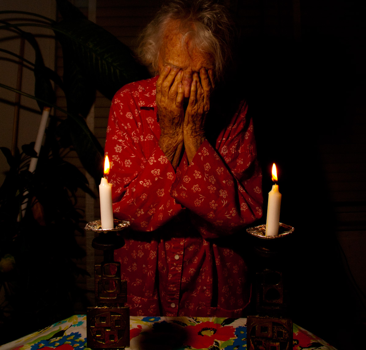 mom-lighting-candles.jpg
