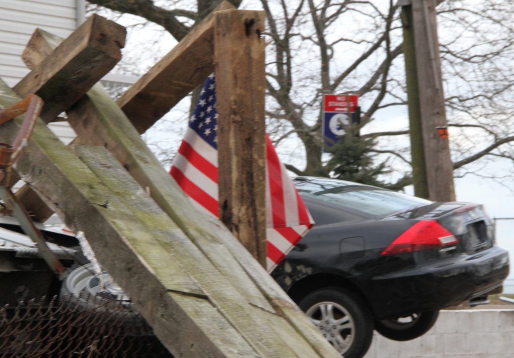 art-of-sandy-staten-island-flag-car-GOH_5625.jpg