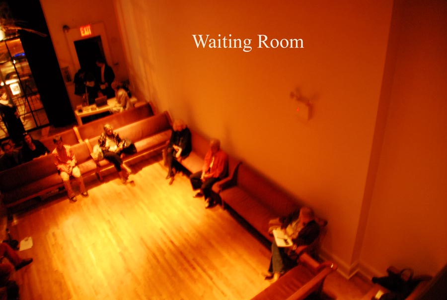 waiting-room-DS9_0928